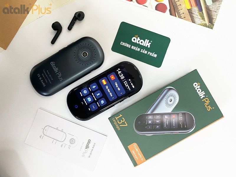 Cận Cảnh Máy Dịch Ngôn Ngữ ATalk Plus+ Phiên Dịch Trực Tuyến 137 Ngôn Ngữ