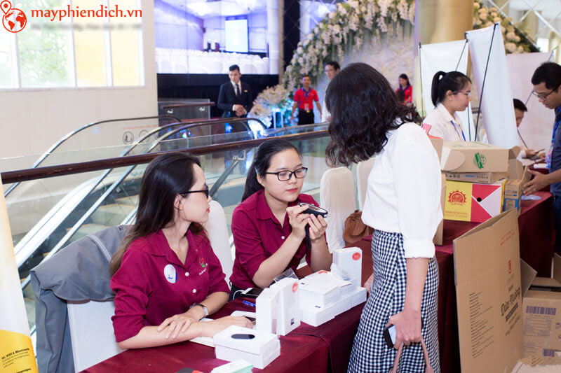 máy phiên dịch ngôn ngữ travis one máy phiên dịch ngôn ngữ travis one